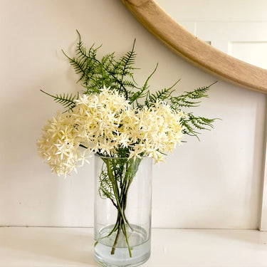 ALLUMI & FERN IN GLASS VASE WITH FAUX WATER